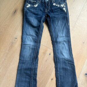 WESTERN - FLORAL RHINESTONE - DARK WASH BOOT CUT JEANS - SIZE  26